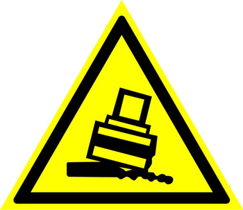 W24 осторожно! возможно опрокидывание (пластик, сторона 200 мм) - Знаки безопасности - Предупреждающие знаки - Магазин товаров по охране труда и технике безопасности.
